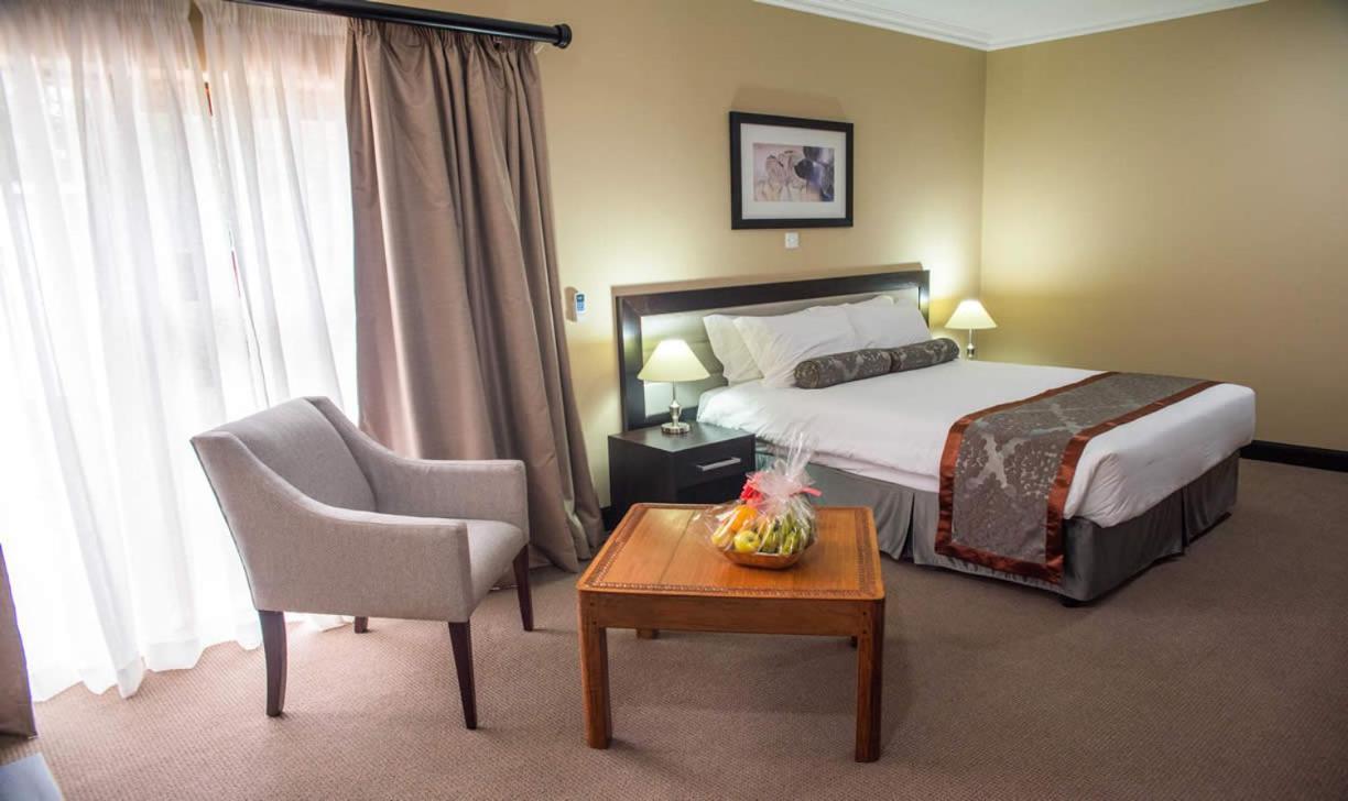 Sunbird Lilongwe Hotel Ngoại thất bức ảnh