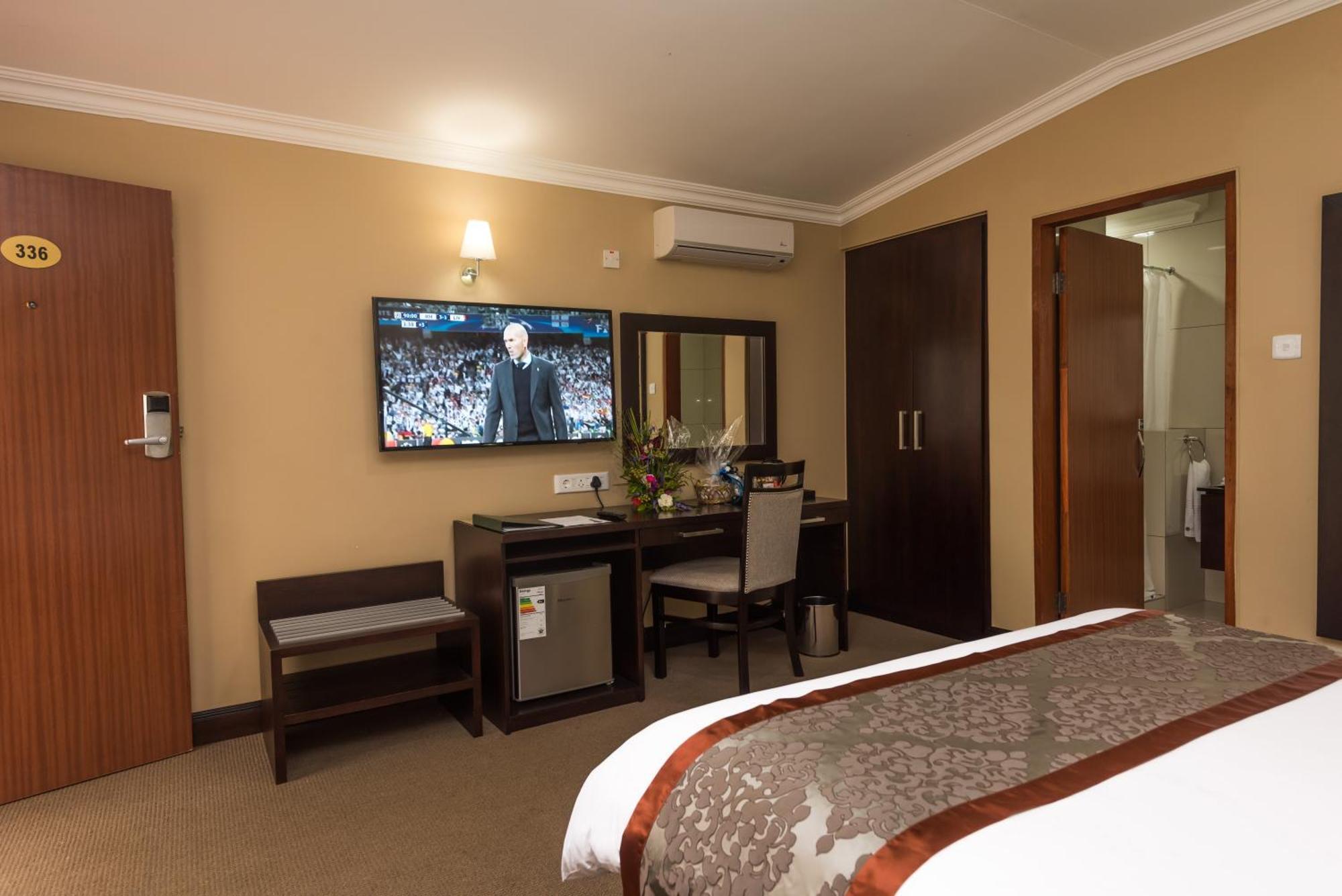 Sunbird Lilongwe Hotel Ngoại thất bức ảnh