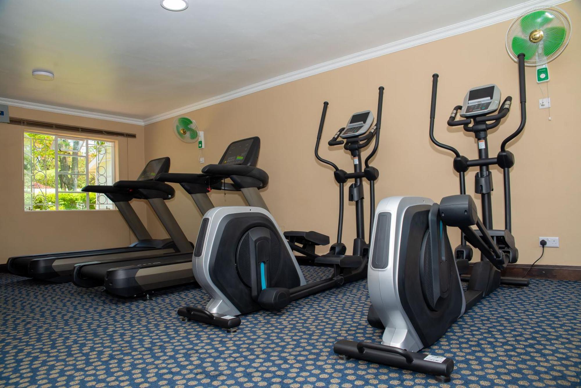 Sunbird Lilongwe Hotel Ngoại thất bức ảnh