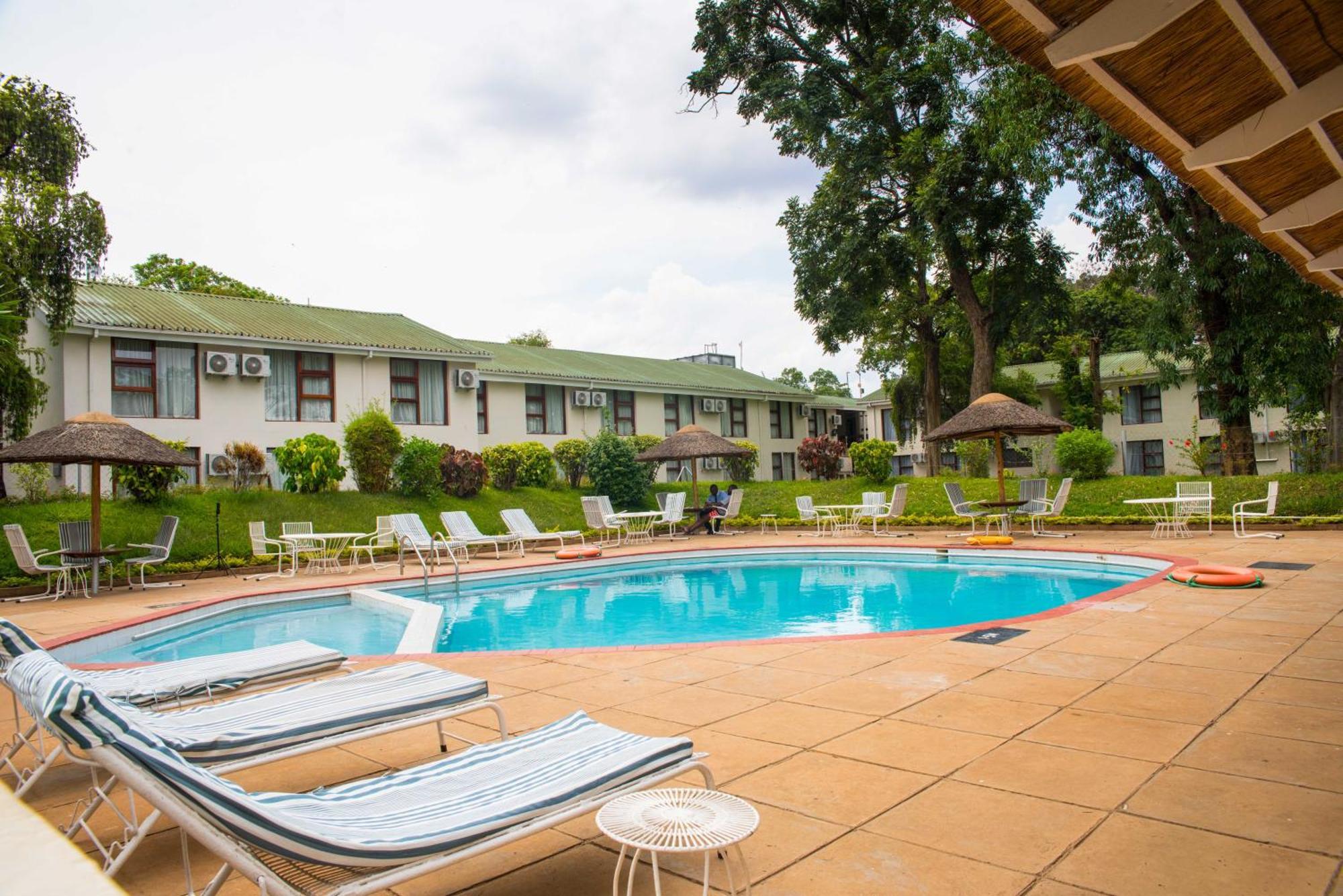 Sunbird Lilongwe Hotel Ngoại thất bức ảnh