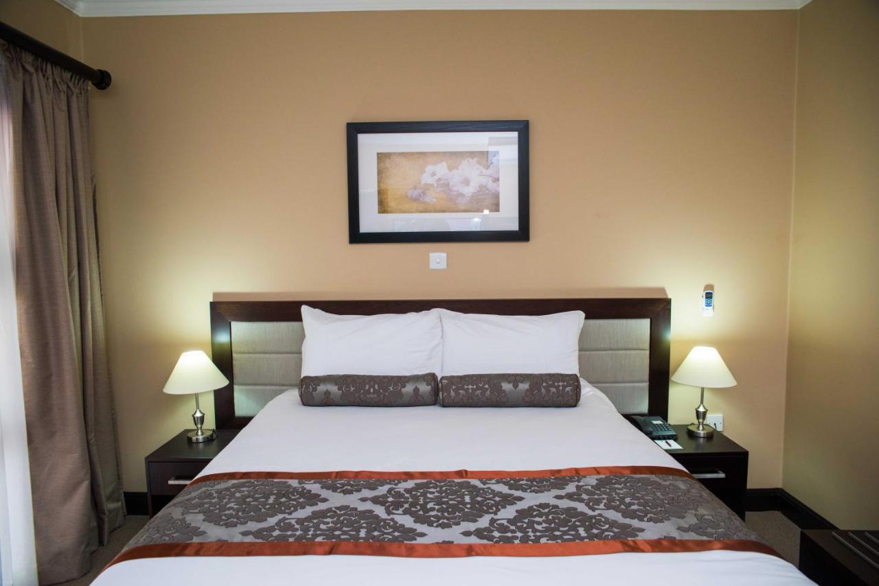 Sunbird Lilongwe Hotel Ngoại thất bức ảnh